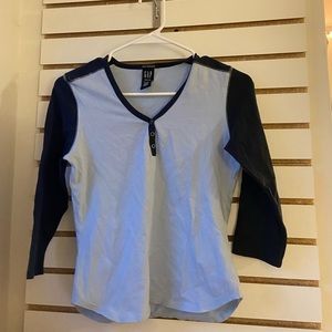 GAP blue shirt